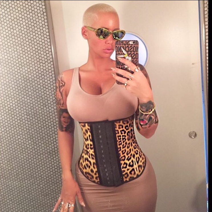 Amber RosE