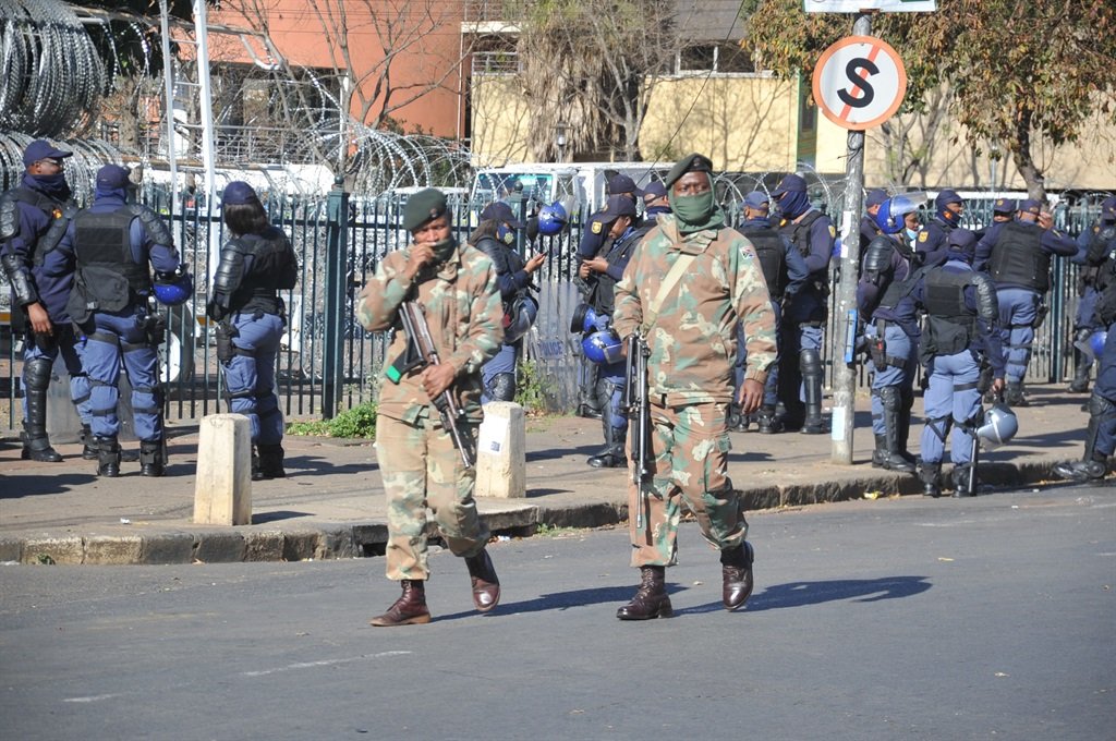 SANDF Saps