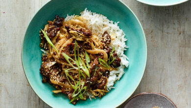 Black Pepper Beef and Cabbage Stir Fry