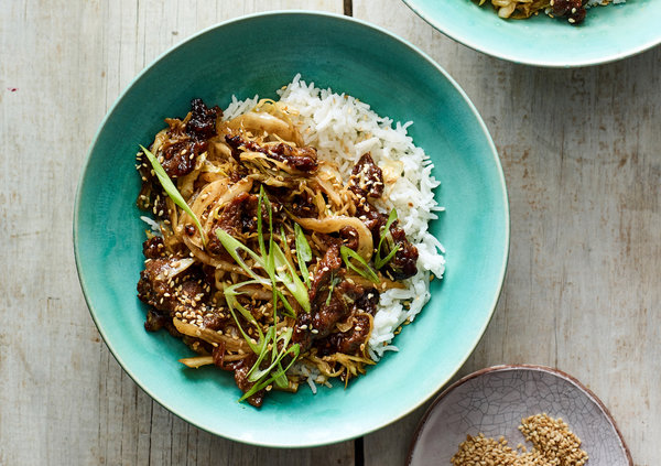 Black Pepper Beef and Cabbage Stir Fry