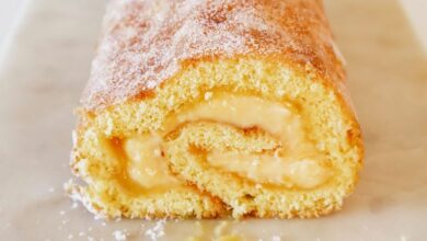 Lemon custard Swiss roll recipe